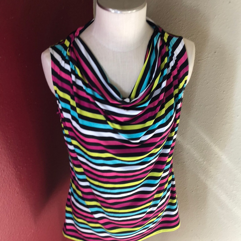 Sleeveless blouse